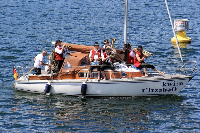 亚伯拉罕可行性更高!尤文已将引援目标锁定在亚伯拉罕和桑乔身上.